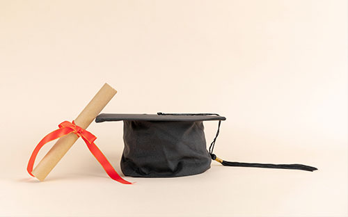 國家開放大學的畢業生報考公務員可以嗎？