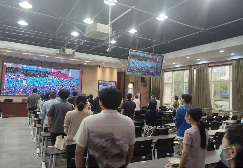 我校組織觀看江蘇開放大學2022級新生線上開學典禮 我校組織觀看江蘇開放大學2022級新生線上開學典禮
