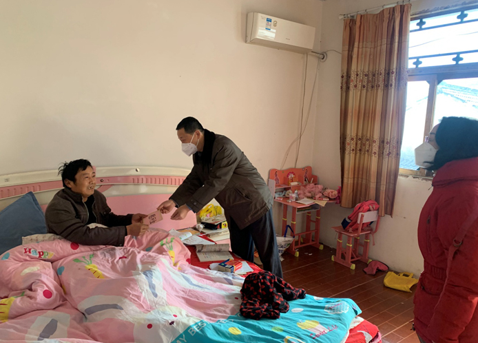 黃山開放大學赴文祥村開展春節慰問