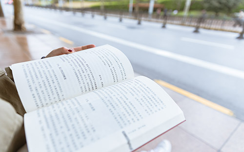 三亞開放大學學費多少錢？