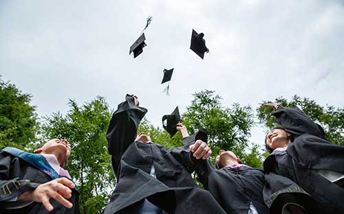 國家開放大學畢業給學位證書嗎？