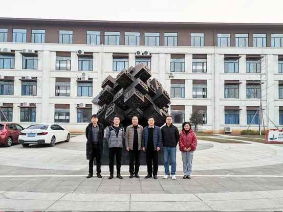 院領導帶隊考察擬新增校外教學點