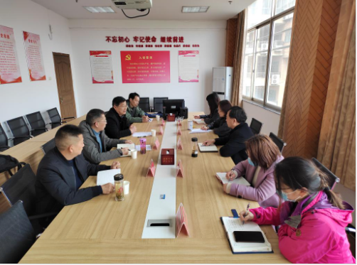 宜昌市興山縣職業教育中心來學院交流成人教育工作