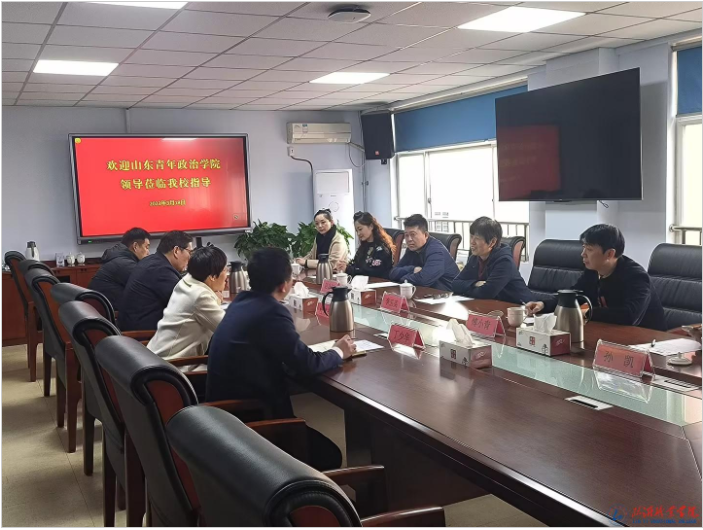 我校舉行“高雅藝術進校園”專場演出活動 我校舉行“高雅藝術進校園”專場演出活動