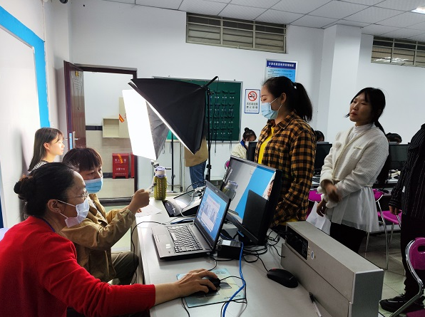  攀枝花開放大學（攀枝花市普通話水平等級測試站）完成新規程執行前最后一場測試