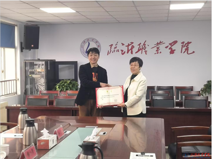 我校舉行“高雅藝術進校園”專場演出活動 我校舉行“高雅藝術進校園”專場演出活動