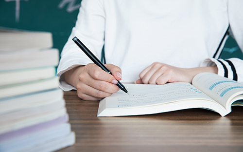 在職有成考提升學歷的必要嗎? 在職有成考提升學歷的必要嗎?