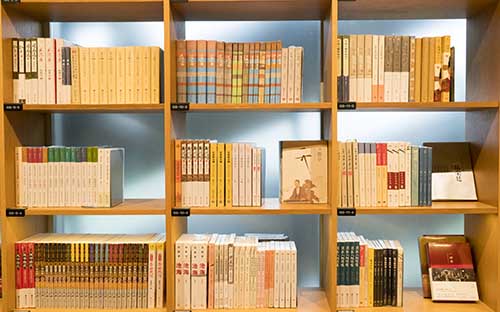 自考開設了哪些類型的課程?