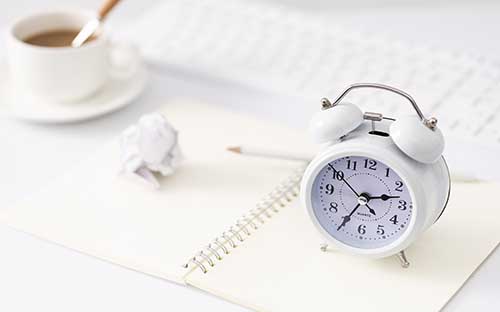 法律自考本科的考試科目難度怎么樣？