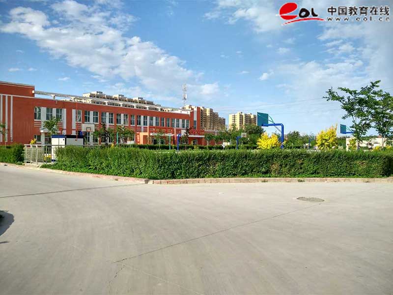 新疆輕工職業技術學院繼續教育學院校園風光
