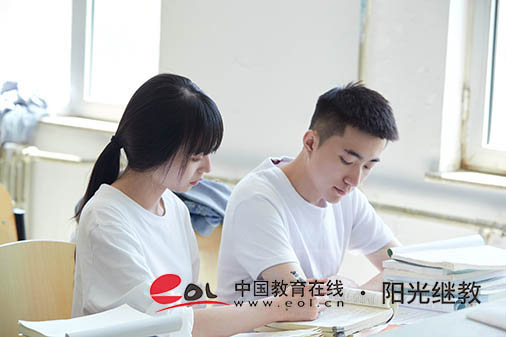 青島自考本科科目有哪些？多少分及格？