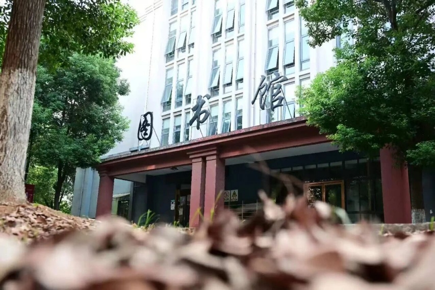 學校校園風光