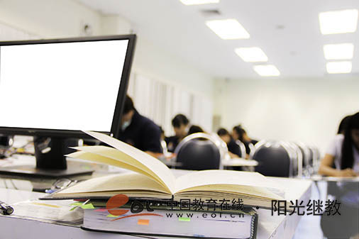 成人教育和成人大專有什么區別？