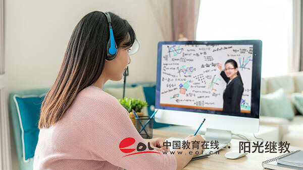 成人高考怎樣自己報名呢？如何避免現場審核不通過？