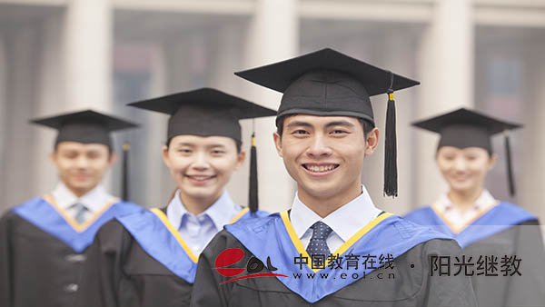 成人高考屬于什么文憑？與普通高考有哪些區別？