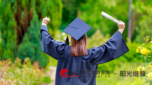 國家開放大學的特色有些什么？推薦報什么專業？