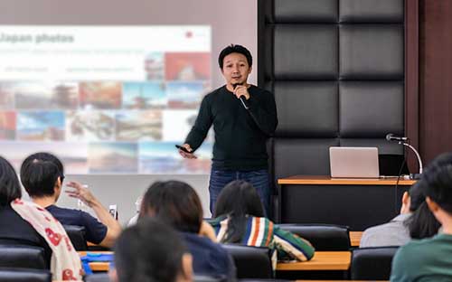 2023年成人高考報名時間是在多久？