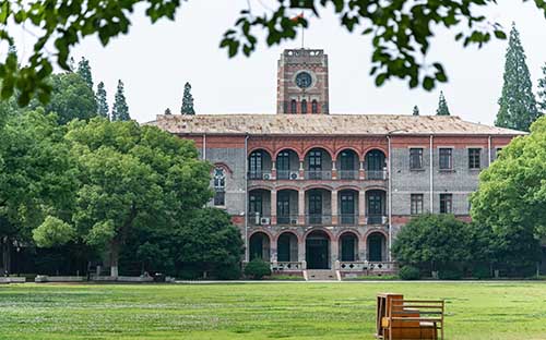 加拿大布蘭登大學留學條件 加拿大布蘭登大學專業