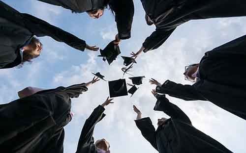 金融專業去哪個大學留學