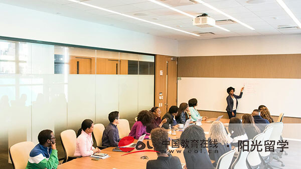 廣州工商學院1+3中外合作國際本科費用多少錢一年 廣州工商學院1+3中外合作國際本科費用多少錢一年