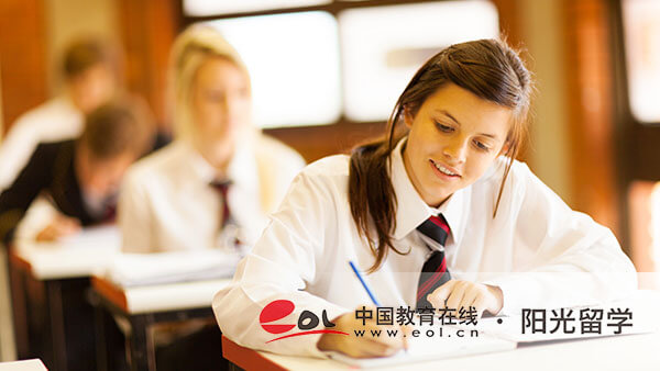 中國香港空間設計專業本科費用是多少錢，有哪些優勢