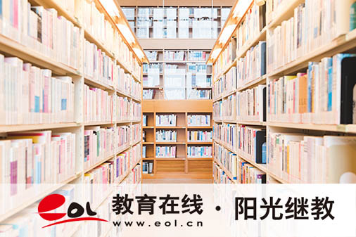 滿十八周歲才能報名自考嗎？推薦報考什么專業？