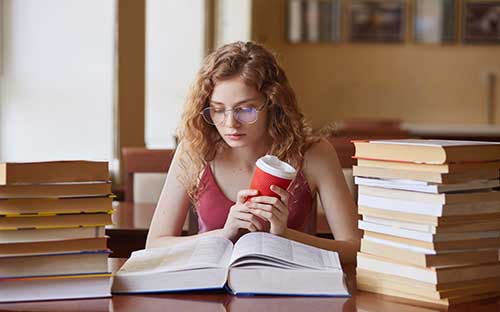小自考的報名時間怎么查？書籍哪里買比較好？