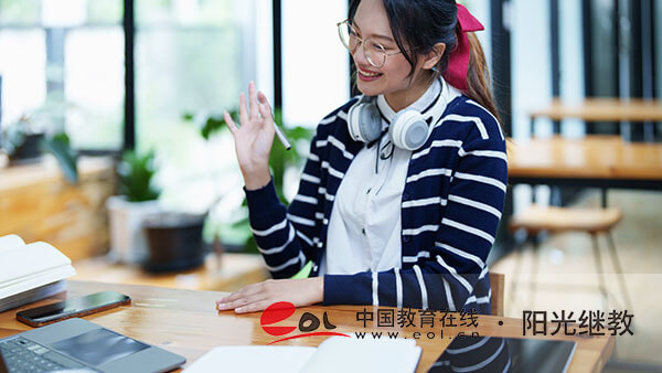 自考本科怎么報名？初中學歷可以報考嗎？